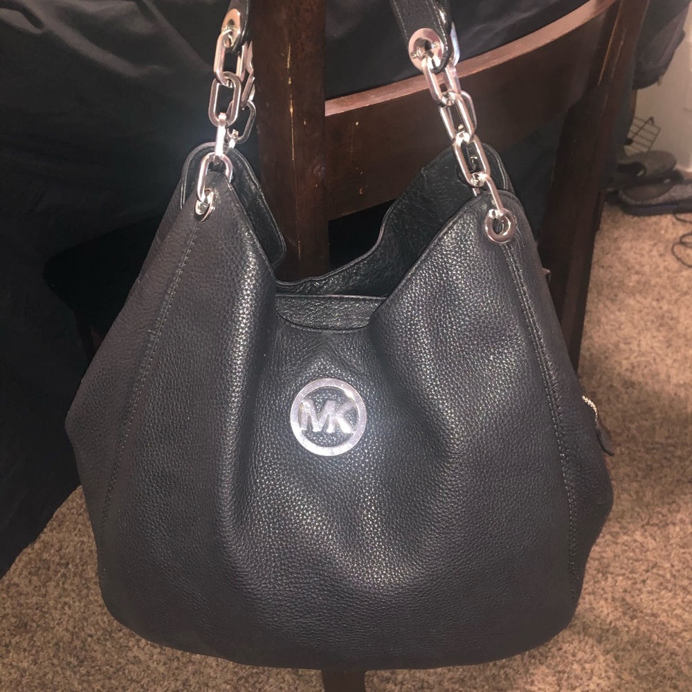 Micheal kors purse